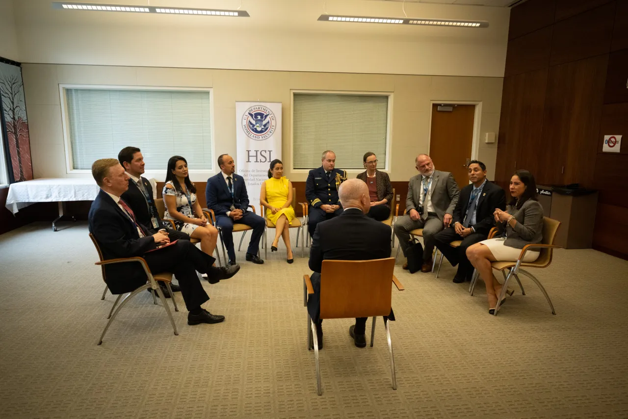 Image: DHS Secretary Alejandro Mayorkas Meets DHS Staff and Marine Detachment in Ecuador (032)