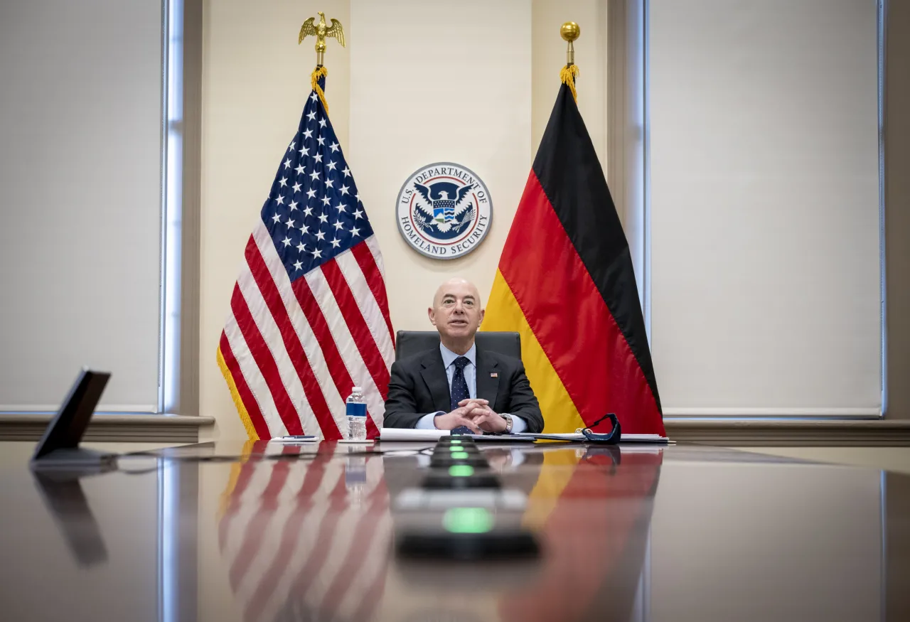 Image: DHS Secretary Alejandro Mayorkas Call With Horst Seehofer (3)