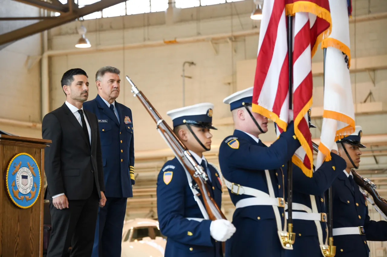 Image: US Coast Guard Service Secretary Recognition Ceremony (10)