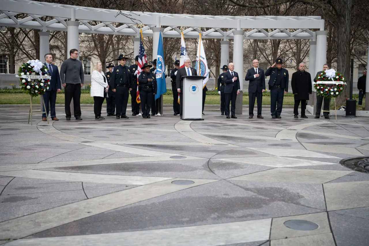 Image: DHS Secretary Alejandro Mayorkas Gives Remarks at NTEU Wreath Laying Ceremony (015)