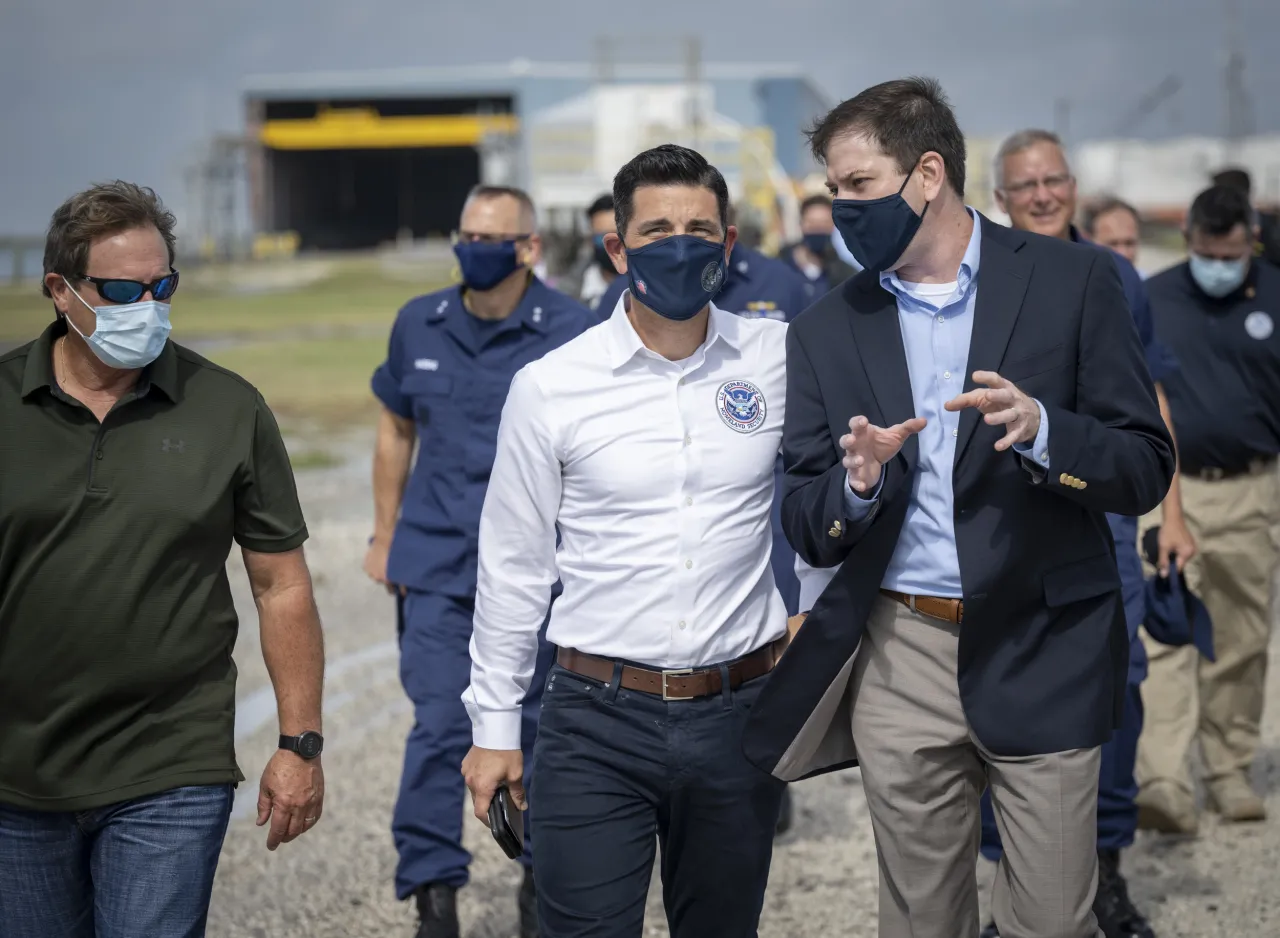 Image: Acting Secretary Wolf Receives Briefing by Louisiana Offshore Oil Port Services (12)