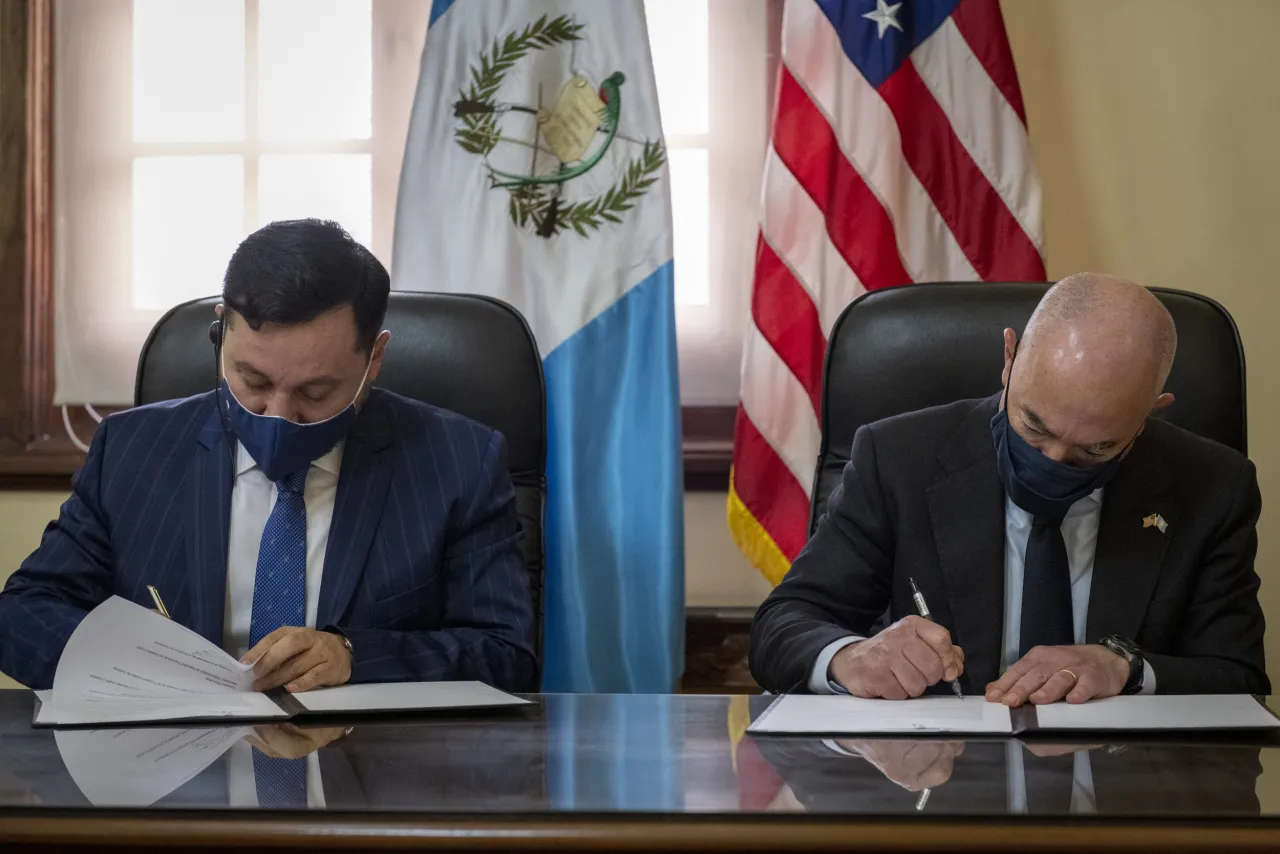 Image: DHS Secretary Alejandro Mayorkas Meets With Guatemala Minister of Government (07)