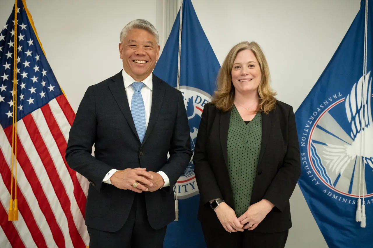 Image: DHS Deputy Secretary John Tien Delivers Remarks at TSA’s AAPIN Heritage Month Program (057)