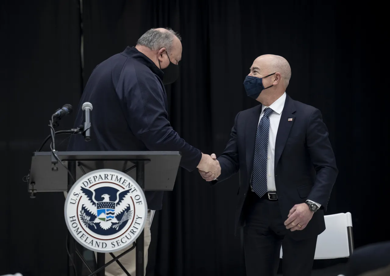Image: DHS Secretary Alejandro Mayorkas Participates in OAW Appreciation Event (009)
