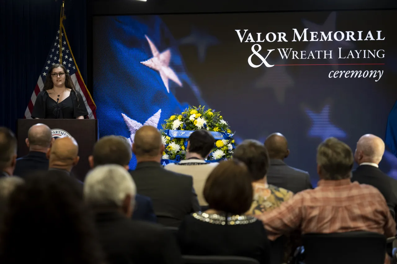 Image: DHS Secretary Alejandro Mayorkas Attends ICE Valor Memorial and Wreath Laying  (017)