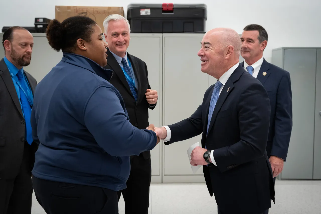 Image: DHS Secretary Alejandro Mayorkas Swears In TSA Administrator(019)