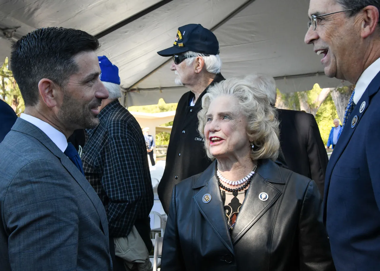 Image: USCG Cutter Blackthorn 40th Anniversary (12)