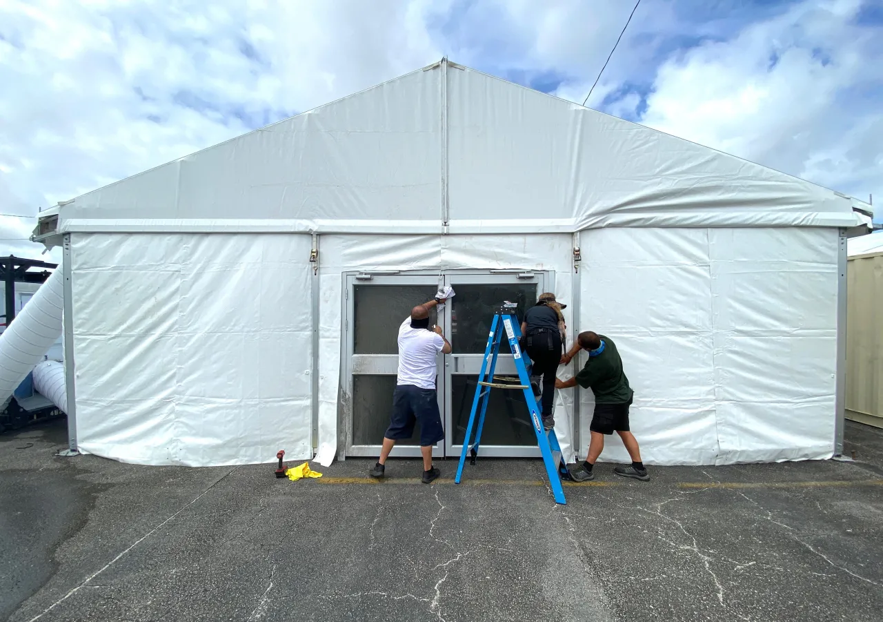 Image: Community Vaccination Center is Set Up in Miami