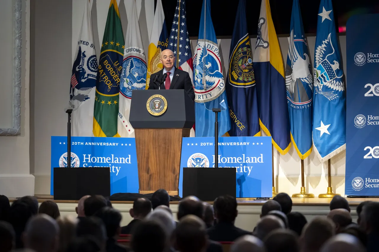 Image: DHS Celebrates 20th Anniversary (030)