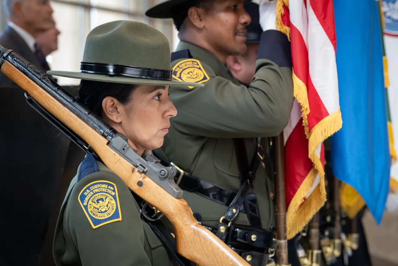 Image: DHS Secretary Alejandro Mayorkas Travels to San Diego, CA (022)