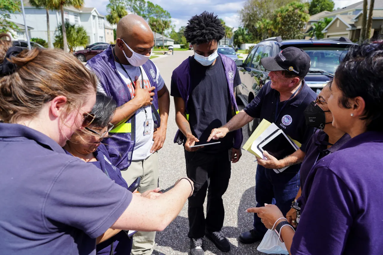 Image: FEMA Helps Survivors With Assistance After Hurricane Ian