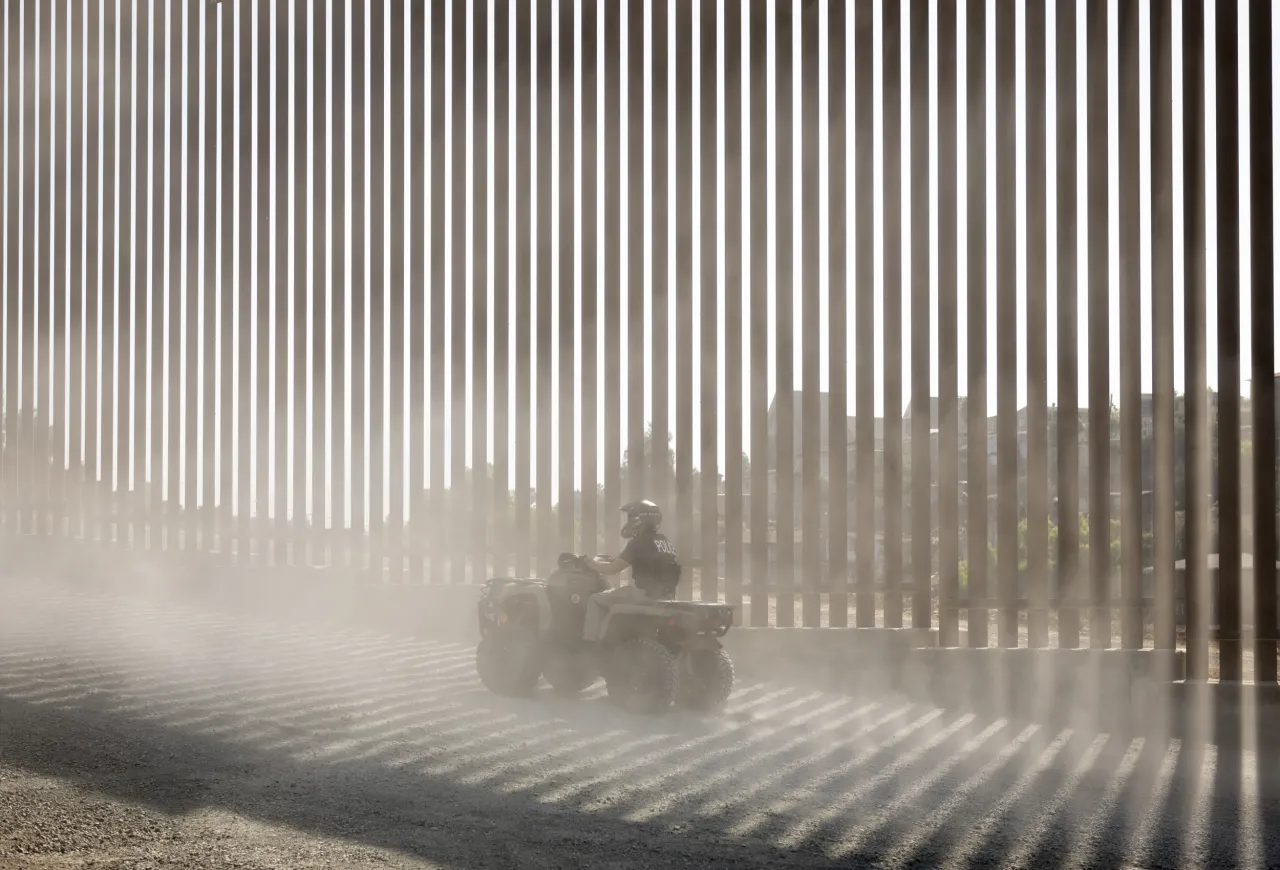 Image: Acting Secretary Wolf Participates in an Operational Brief and ATV Tour of the Border Wall (61)