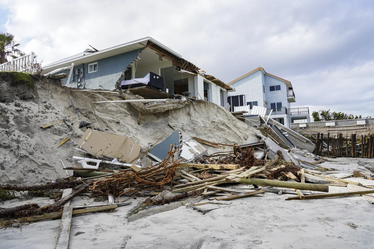 Image: Daytona Beach Homes Destroyed
