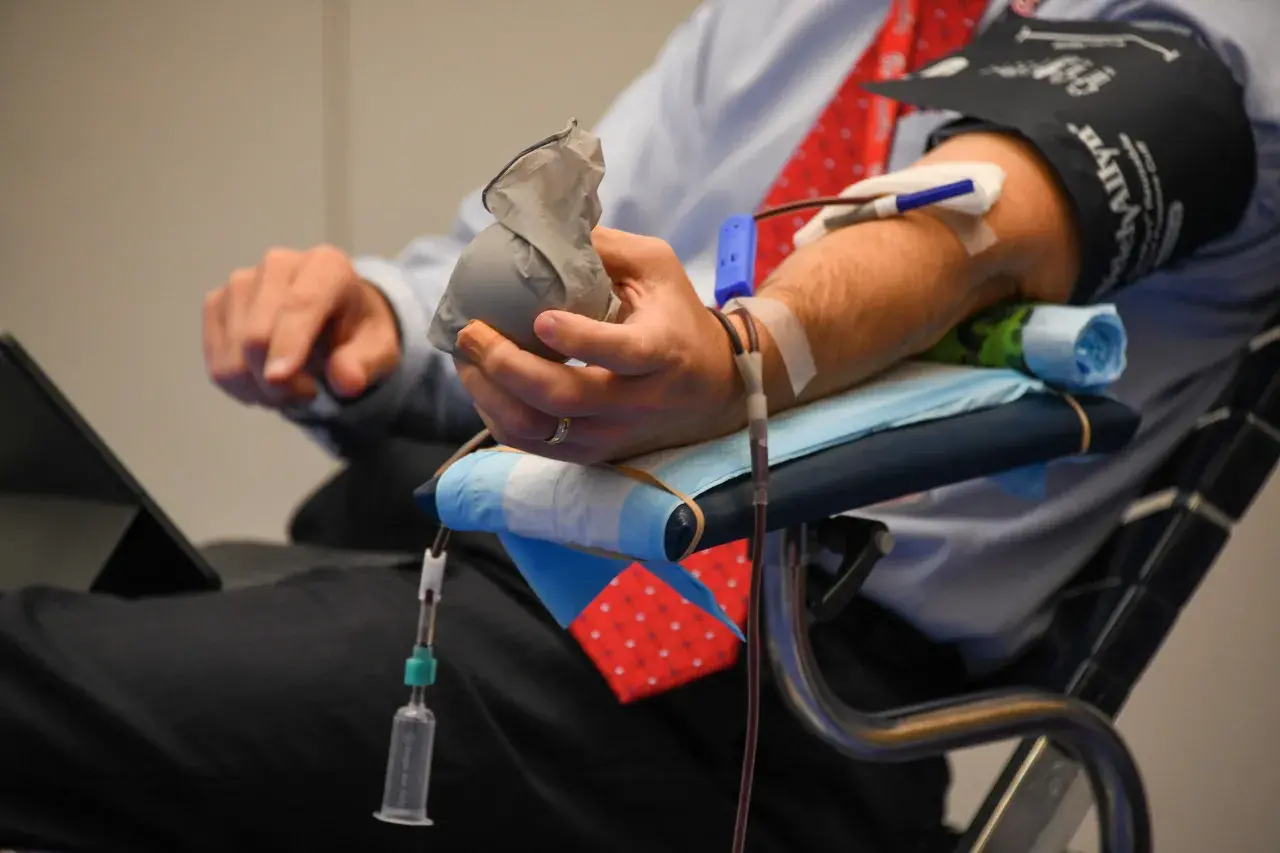 Image: Giving blood at the Armed Services Blood Program Blood Donation Drive