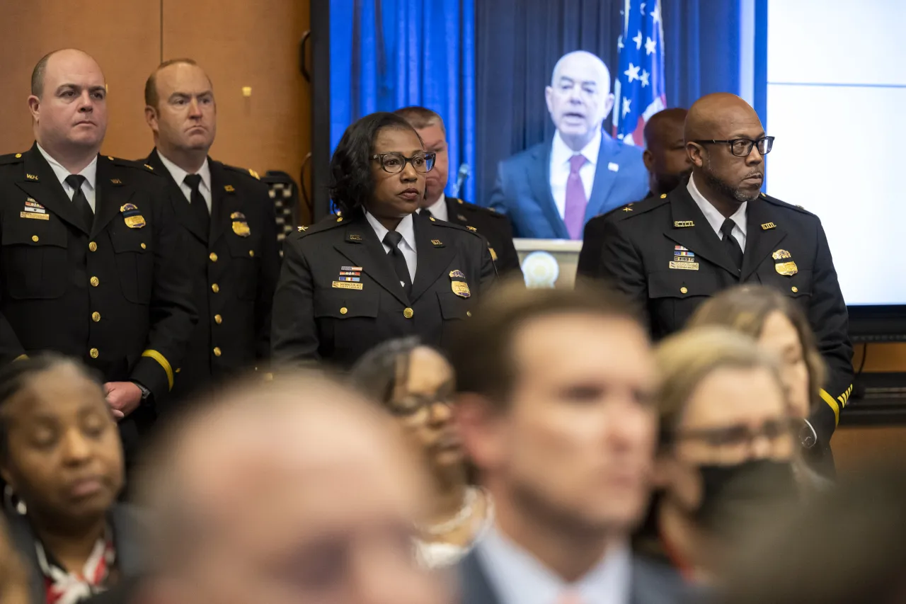 Image: DHS Secretary Alejandro Mayorkas Attends USSS Wall of Honor Ceremony  (020)