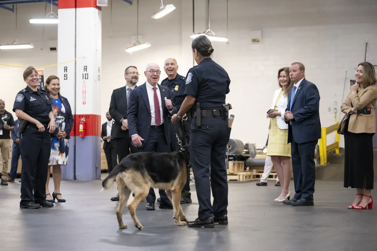 Image: DHS Secretary Alejandro Mayorkas Tours the CBP IMF at JFK (066)