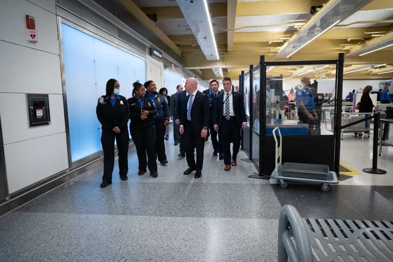 Image: DHS Secretary Alejandro Mayorkas Swears In TSA Administrator(022)