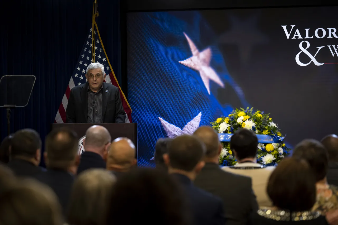 Image: DHS Secretary Alejandro Mayorkas Attends ICE Valor Memorial and Wreath Laying  (020)