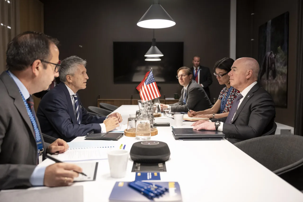 Image: DHS Secretary Alejandro Mayorkas Participates in Bilateral Meeting with the Spanish Minister of Interior (053)