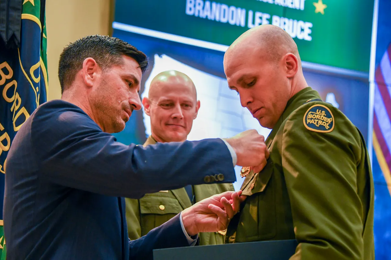 Image: Border Patrol Academy Class 1132 Graduation (24)