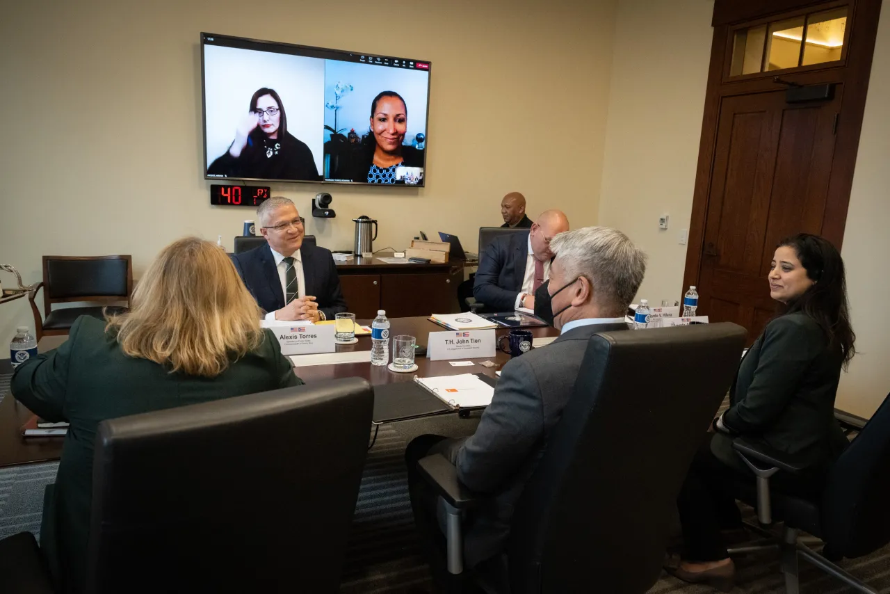 Image: DHS Deputy Secretary John Tien Meets with Puerto Rico Secretary of Public Safety (003)