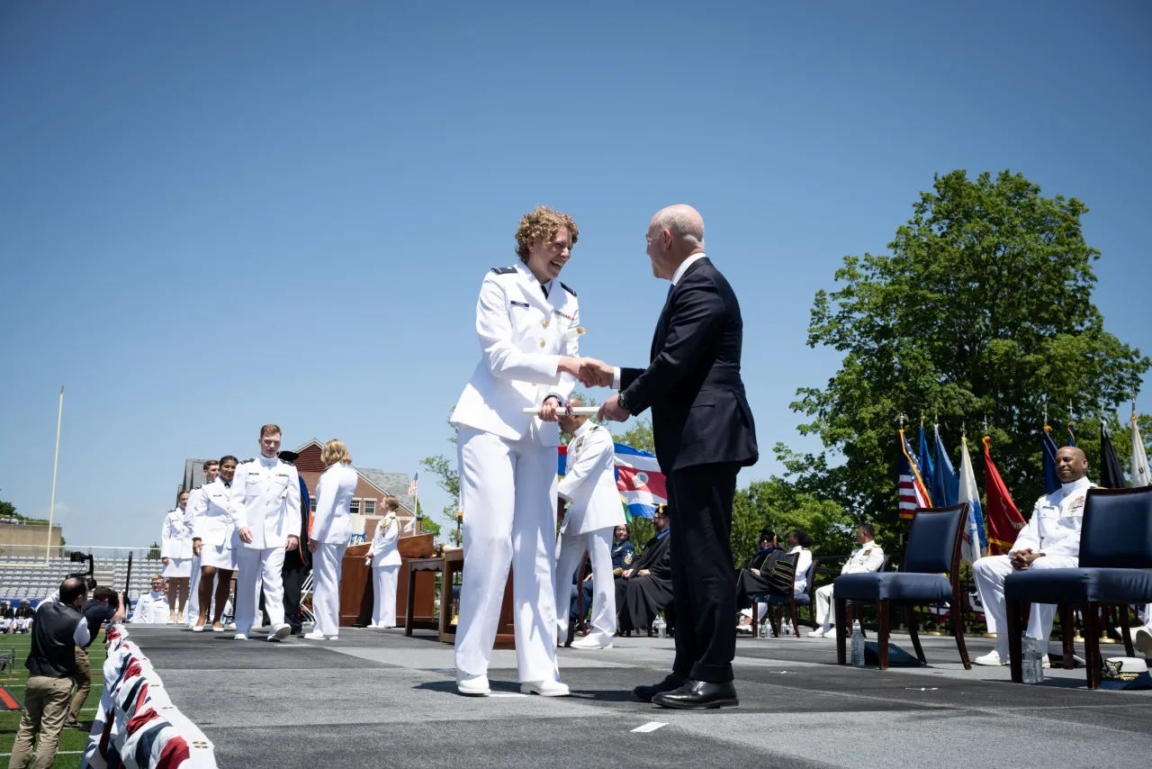 Image: DHS Secretary Alejandro Mayorkas Delivers Remarks at USCG Academy Commencement Address 2023 (055)