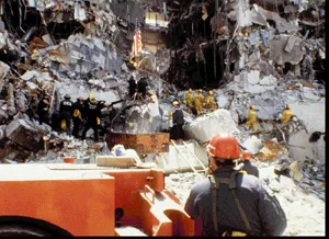 Image: Oklahoma City Bombing - Search and Rescue team surveys the damage (6)