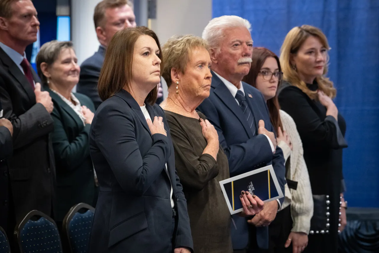 Image: DHS Secretary Alejandro Mayorkas Swears In Director of USSS (007)