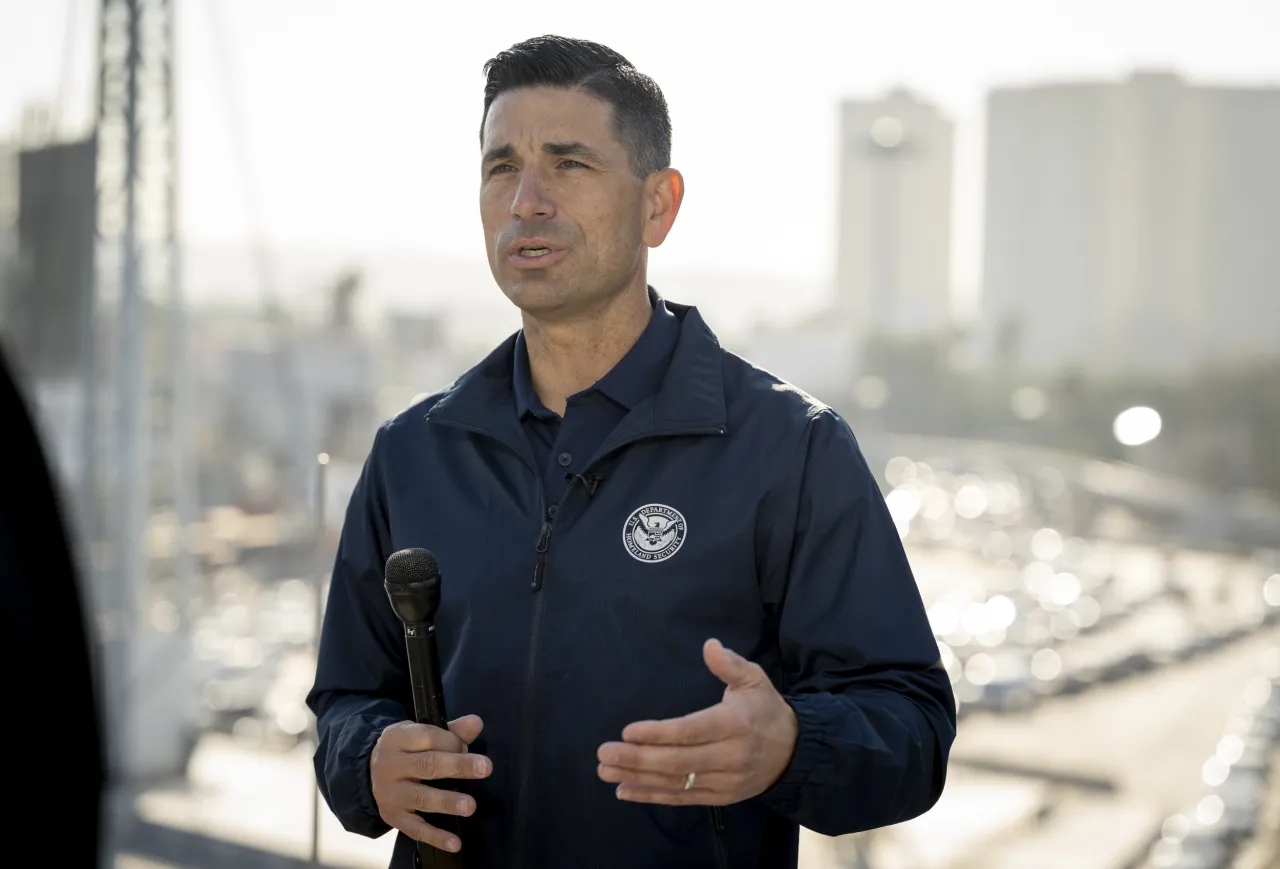 Image: Acting Secretary Wolf Participates in an Operational Tour of San Ysidro Port of Entry (30)