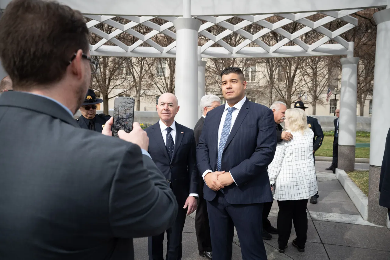 Image: DHS Secretary Alejandro Mayorkas Gives Remarks at NTEU Wreath Laying Ceremony (069)