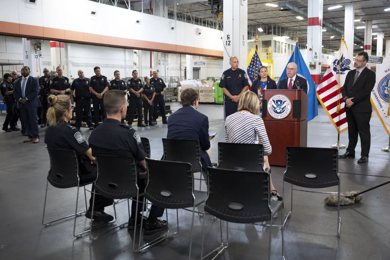 Image: DHS Secretary Alejandro Mayorkas Tours the CBP IMF at JFK (081)