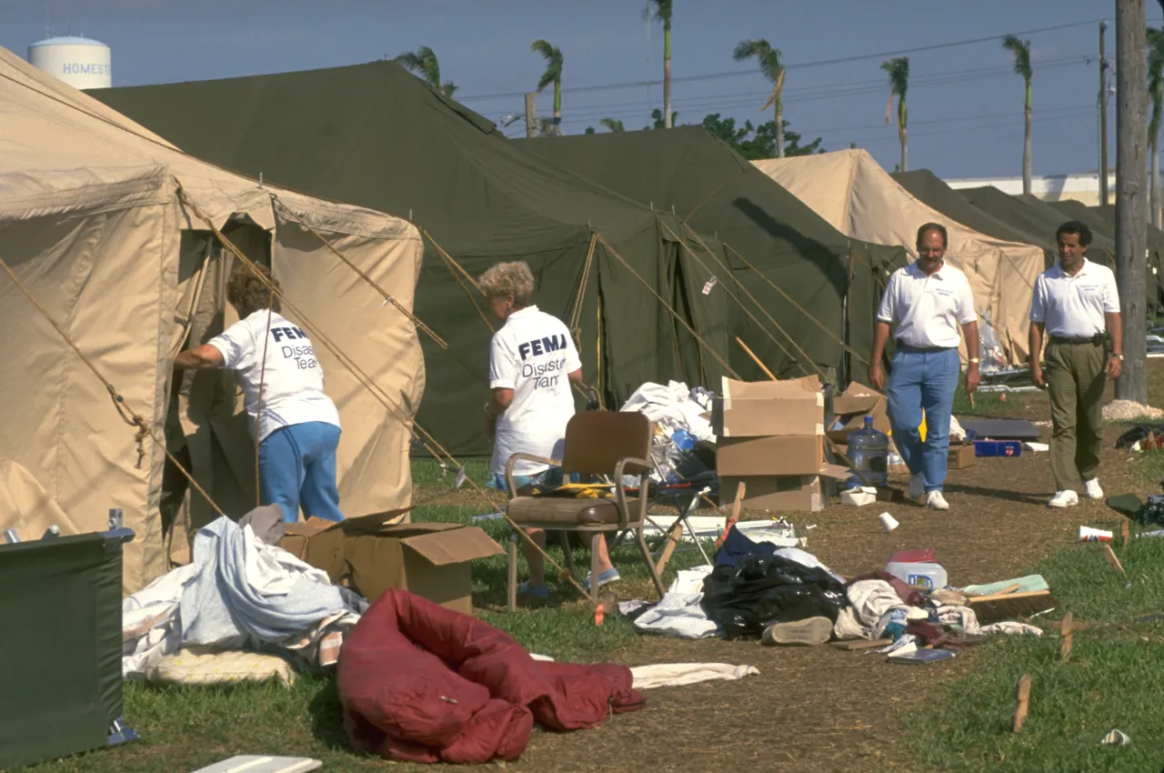 Image: Hurricane Andrew - FEMA provides food, water, clothing, and temporary housing (9)