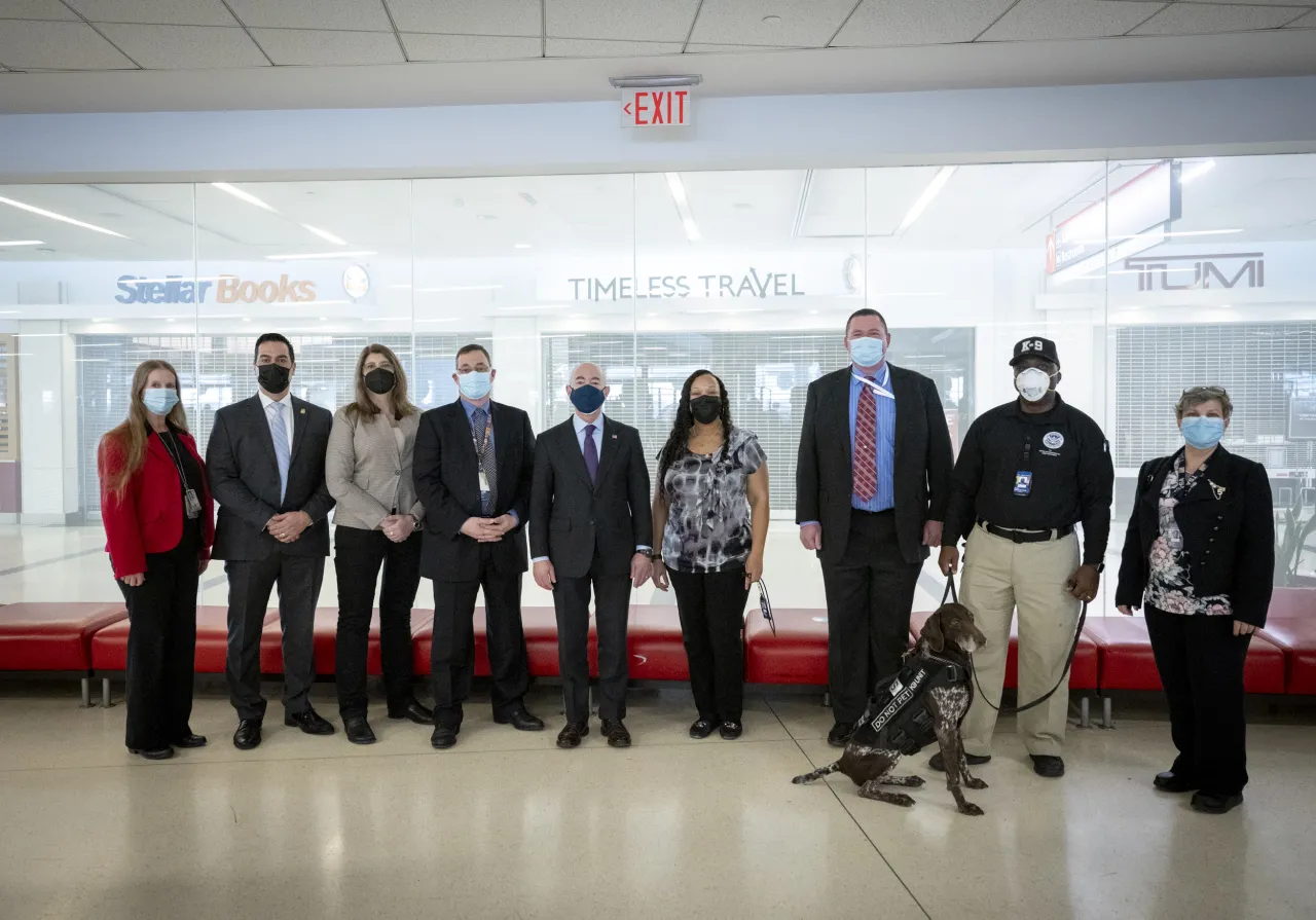 Image: DHS Secretary Alejandro Mayorkas Meets with Philadelphia International Airport Personnel (10)