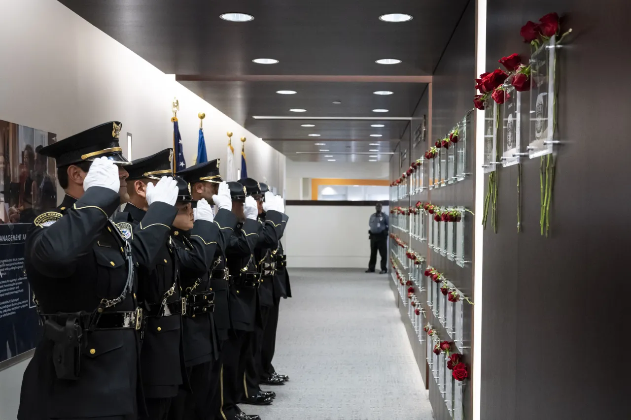 Image: DHS Secretary Alejandro Mayorkas Attends ICE Valor Memorial and Wreath Laying  (051)