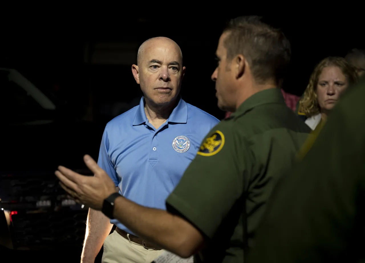 Image: DHS Secretary Alejandro Mayorkas Participates Border Tour with U.S. Border Patrol (001)