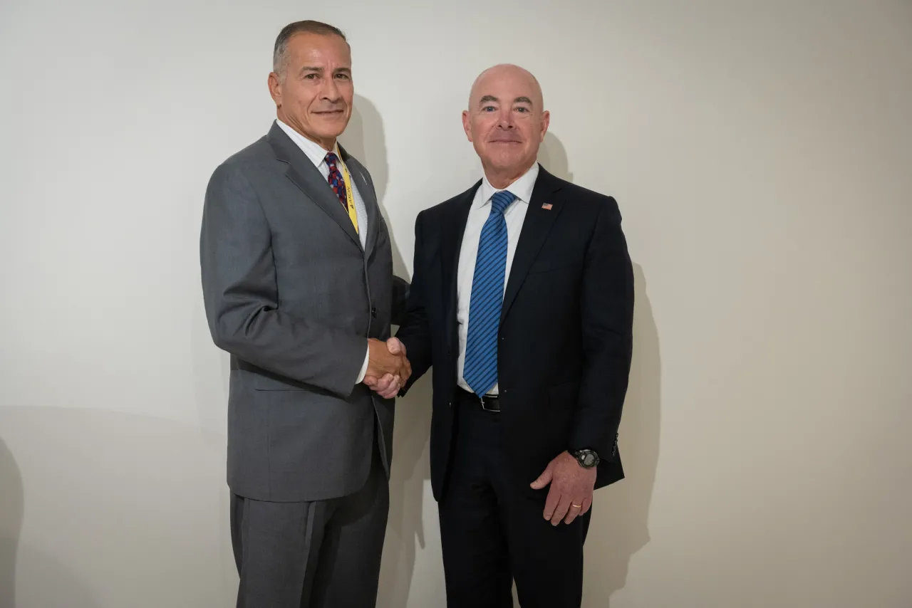 Image: DHS Secretary Alejandro Mayorkas Travels to San Diego, CA (015)