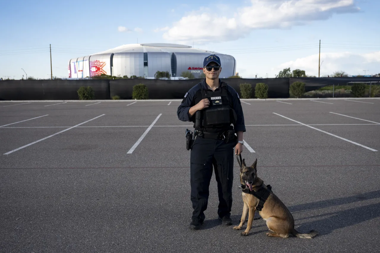 Image: DHS Employees Work to Secure Super Bowl LVII (117)