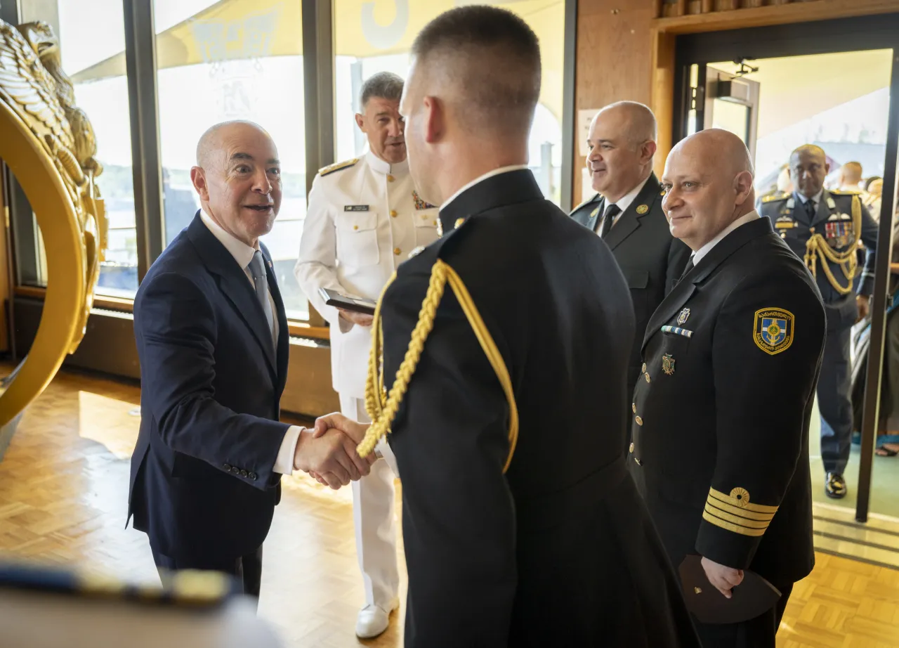 Image: DHS Secretary Alejandro Mayorkas Participates in the USCG Academy Graduation Ceremony (8)