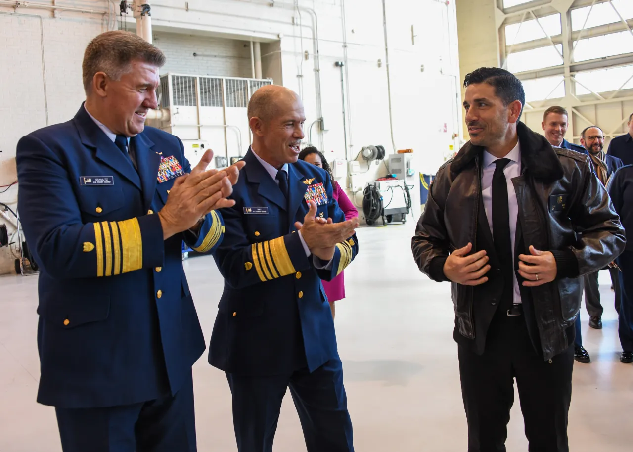 Image: US Coast Guard Service Secretary Recognition Ceremony (23)