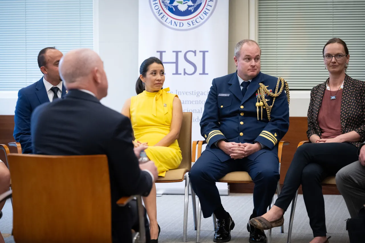 Image: DHS Secretary Alejandro Mayorkas Meets DHS Staff and Marine Detachment in Ecuador (035)