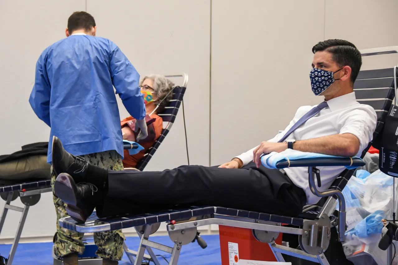 Image: Armed Services Blood Program Blood Donation Drive (3)