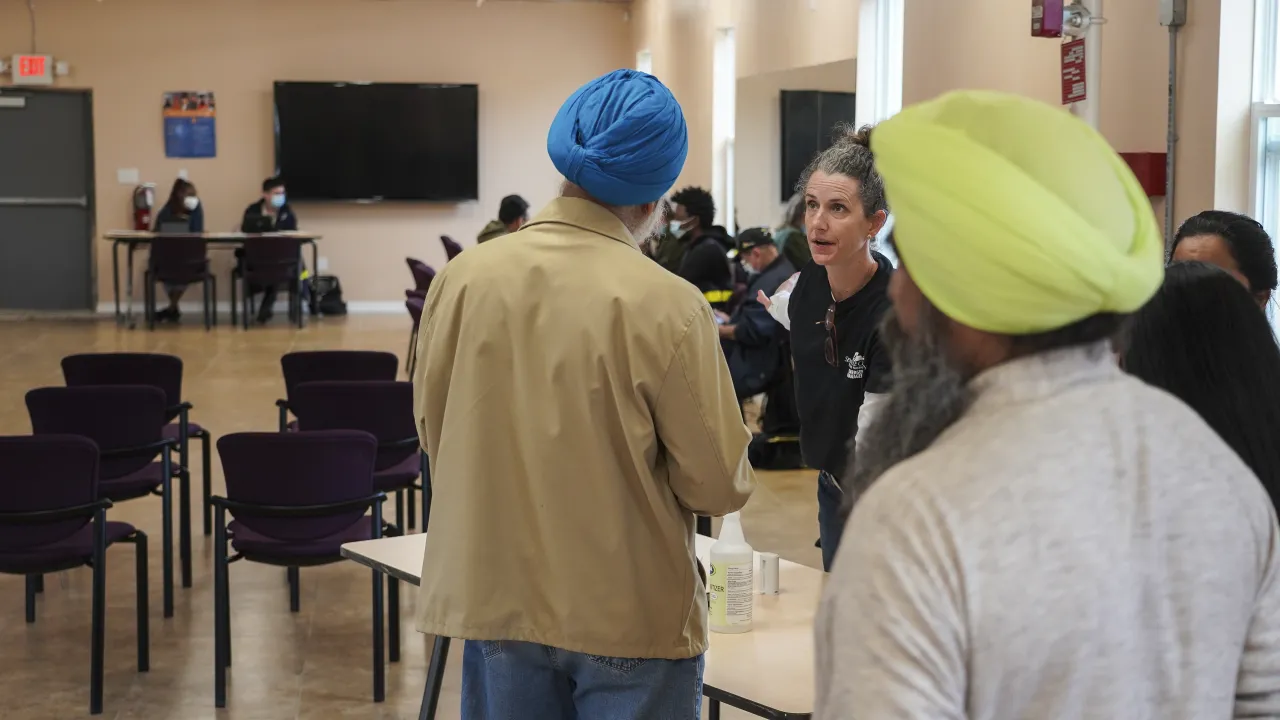 Image: FEMA Disaster Survivor Assistance at Sikh Society (2)