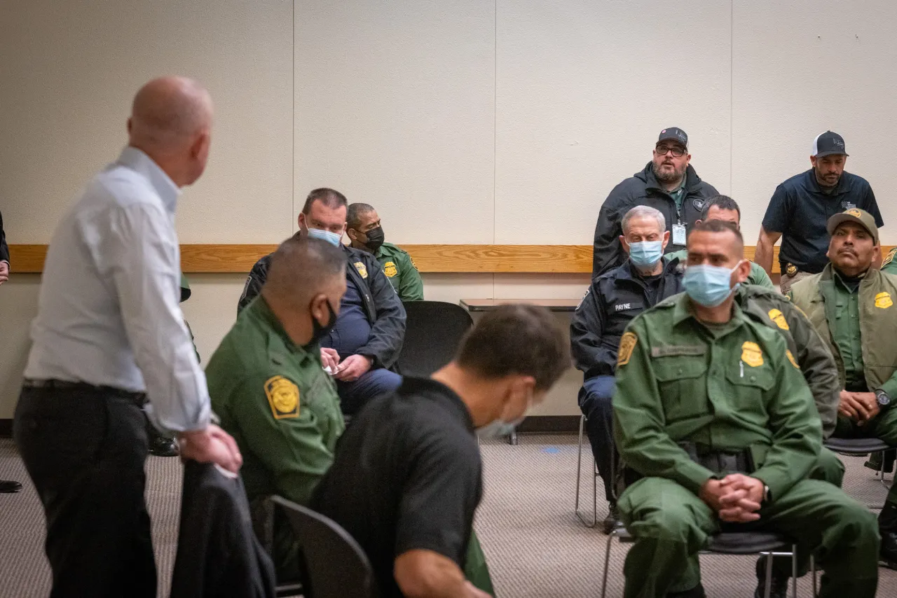 Image: DHS Secretary Alejandro Mayorkas Visits USBP El Paso Station (020)