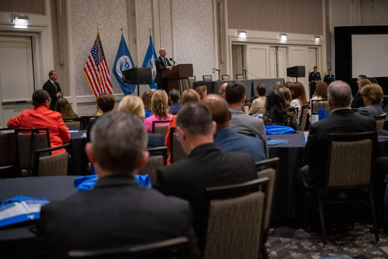 Image: DHS Secretary Alejandro Mayorkas Speaks at TSA Senior Leadership Conference (022)