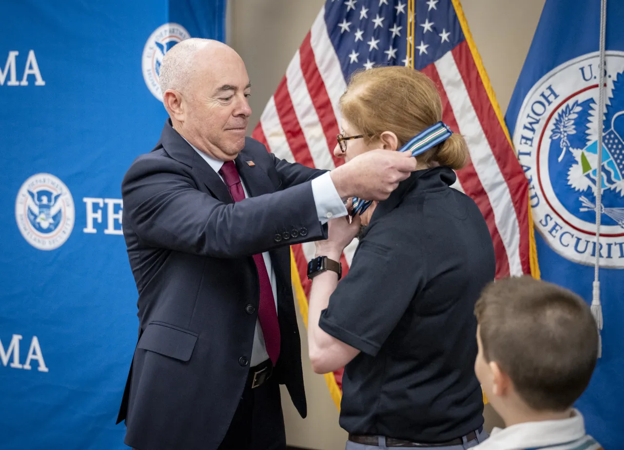 Image: DHS Secretary Alejandro Mayorkas Presents an Award to MaryAnn Tierney (10)