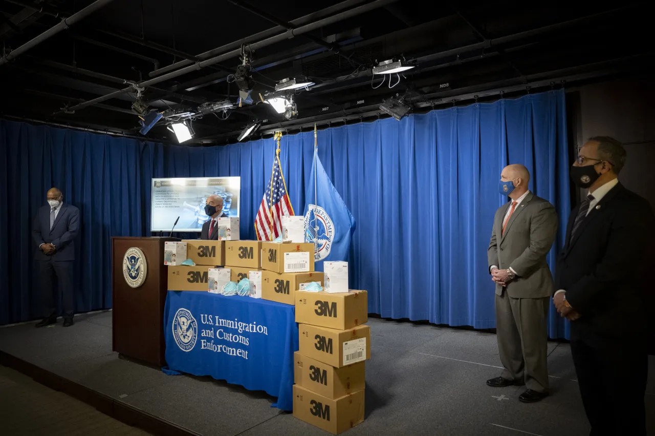 Image: DHS Secretary Mayorkas Press Conference on Counterfeit N95 Masks (3)