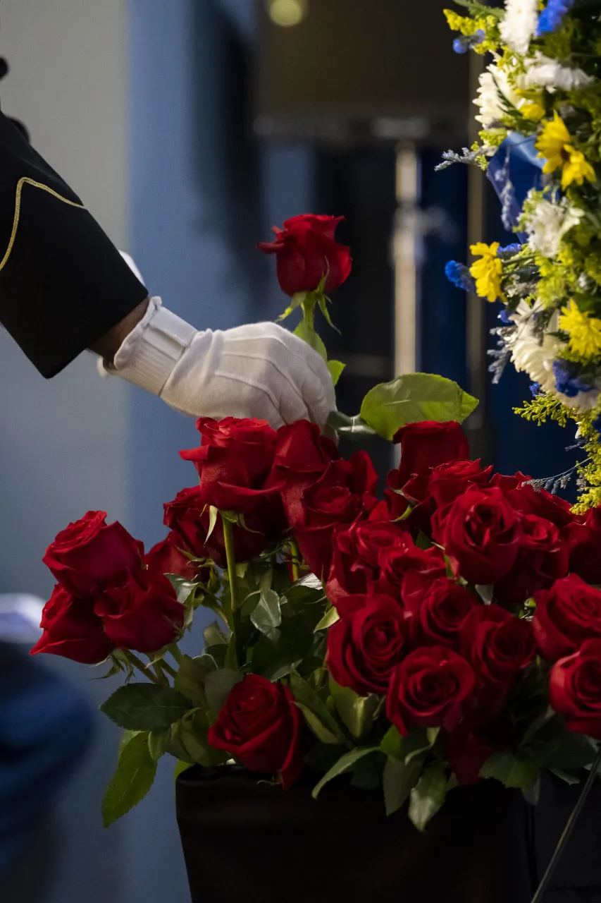 Image: DHS Secretary Alejandro Mayorkas Attends ICE Valor Memorial and Wreath Laying  (033)