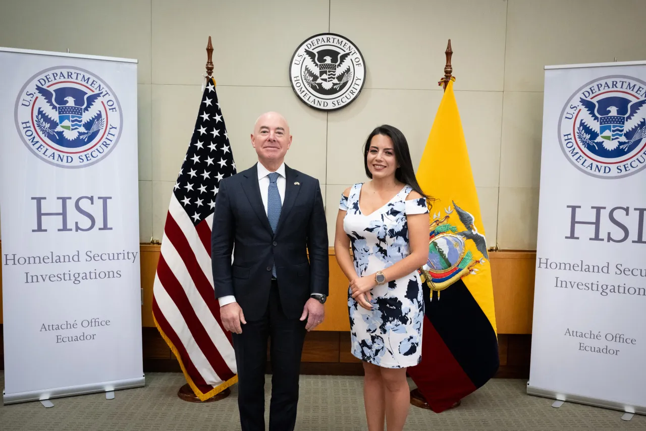 Image: DHS Secretary Alejandro Mayorkas Meets DHS Staff and Marine Detachment in Ecuador (047)