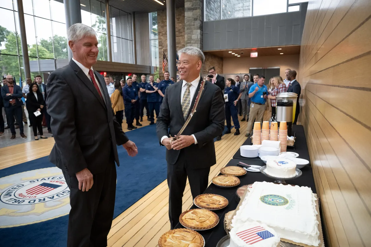 Image: DHS Deputy Secretary John Tien Celebrates U.S. Army Birthday (022)