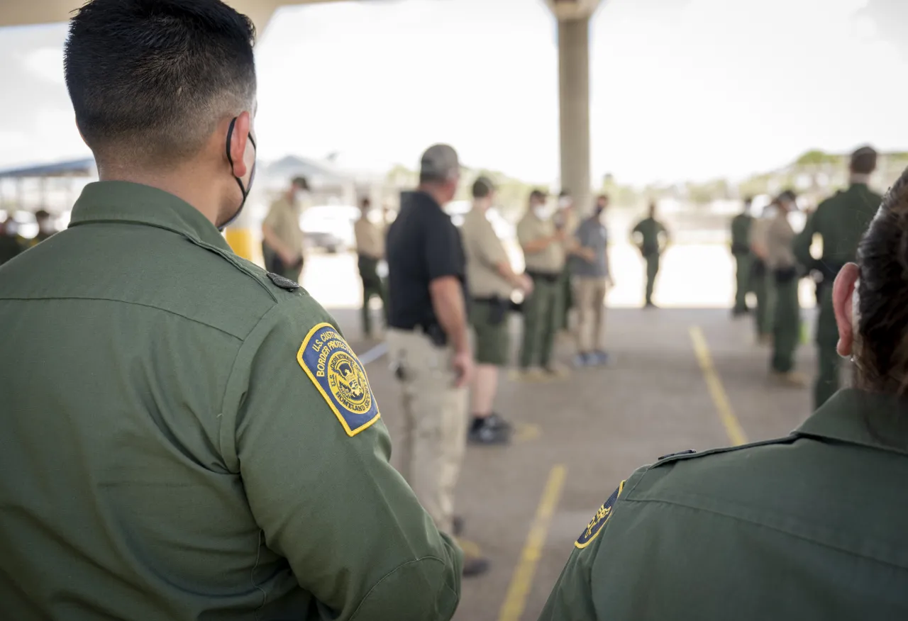 Image: DHS Secretary Alejandro Mayorkas Addresses Border Patrol Personnel (7)